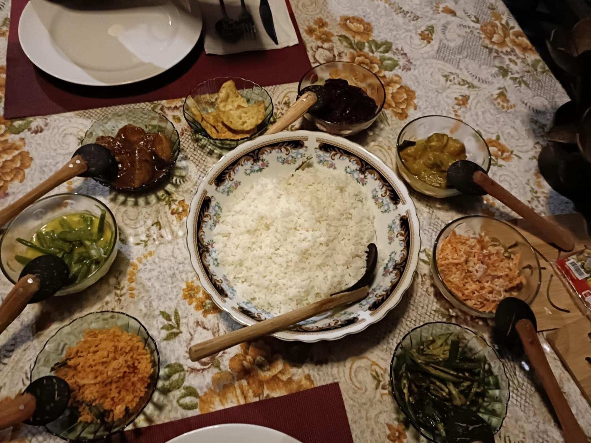 אלה Apurvi Homestay מראה חיצוני תמונה