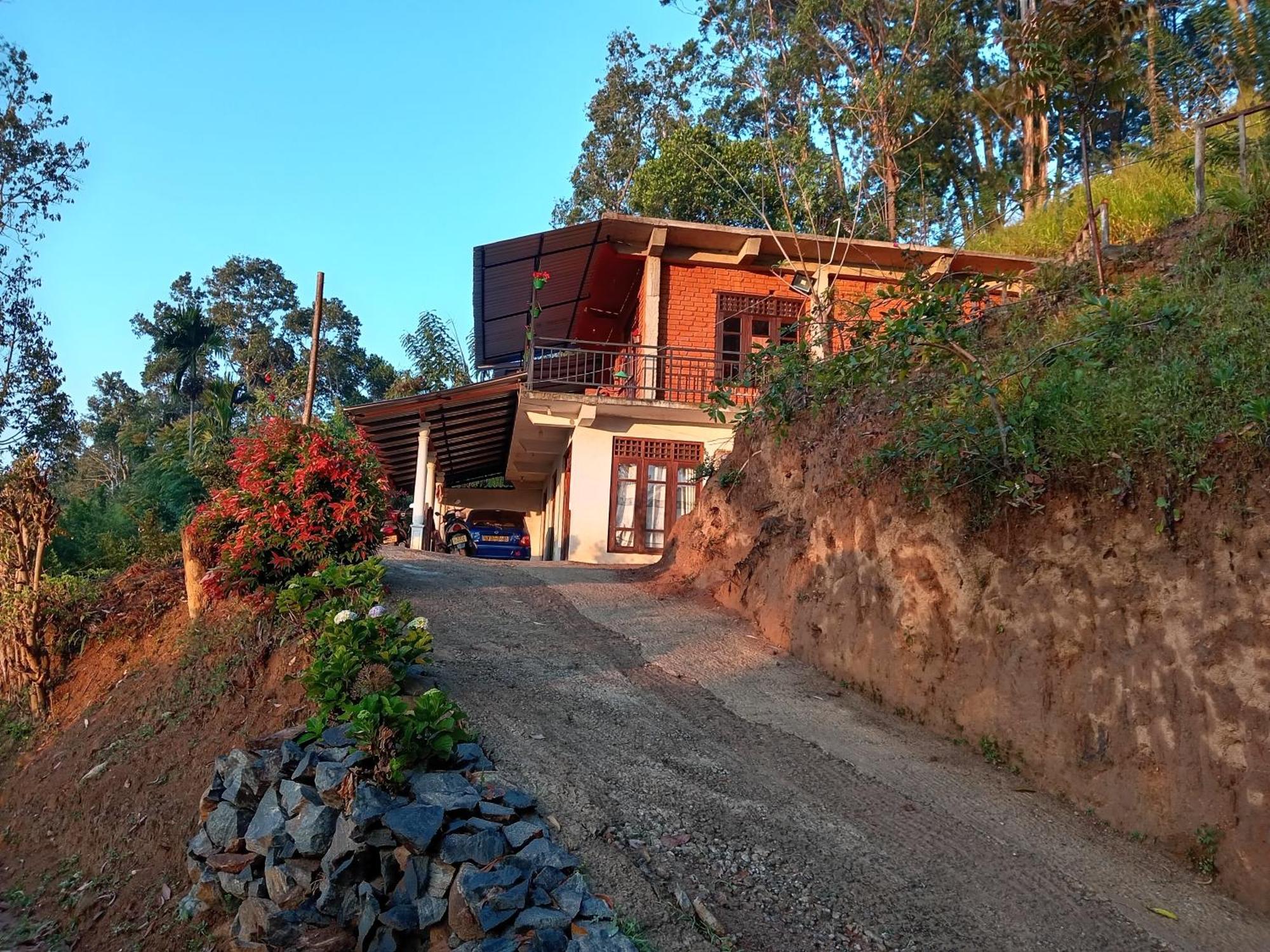 אלה Apurvi Homestay מראה חיצוני תמונה