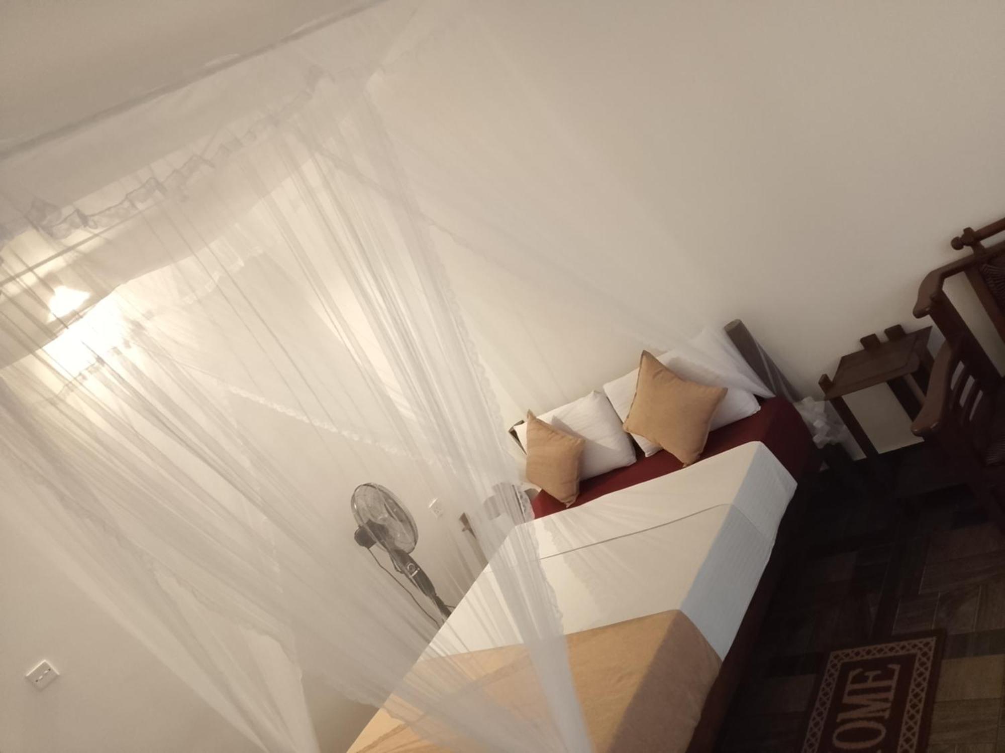 אלה Apurvi Homestay מראה חיצוני תמונה