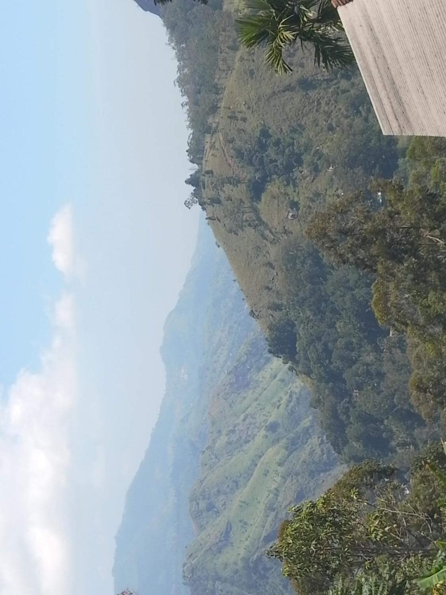 אלה Apurvi Homestay מראה חיצוני תמונה